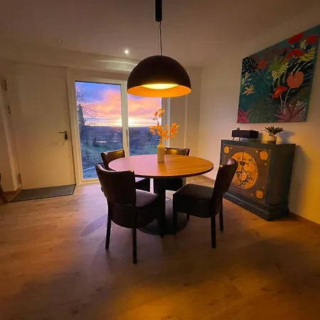 Moderne Am Rothsee * Hilpoltstein